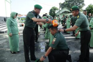 Dandim 0208 Asahan Pimpin kenaikan pangkat 61 Prajurit