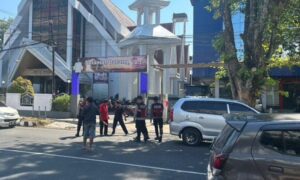 Paja Somat Polresta Manado, Kepolisian Jaga Gereja Minggu untuk Ciptakan Kondisi Aman dan Nyaman