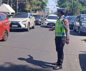 Satlantas Polresta Manado Menunjukkan Disiplin Tinggi dalam Pelayanan Lalu Lintas untuk Masyarakat