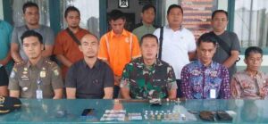 Pada Saat Transaksi Narkoba di Desa Pulau Kedundung Kuantan Tengah, Inisial Dr di Amankan Tim Kodim 0302 Riau.