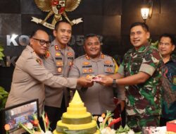 Kapolres Pelabuhan Tanjung Priok bersama Forkopimko Jakarta Utara berikan ucapan Dirgahayu TNI ke 79