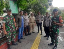 Patroli Tiga Pilar Menteng Mewujudkan Pilkada Aman Dan Damai Ke Warga Jalan Cilacap